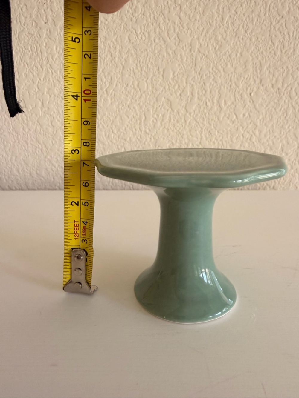 Mini Green Ceramic Pedestal Cake Stand - Picture 2 of 3
